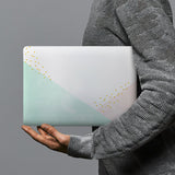 MAC-GEOMETRY-06GREENPINK-SHOW-7