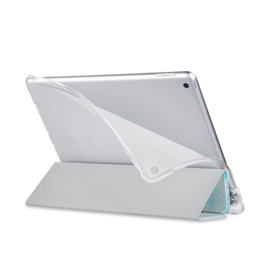 Balance iPad SeeThru Casd with Winter Design has a soft edge-to-edge liner that guards your iPad against scratches.